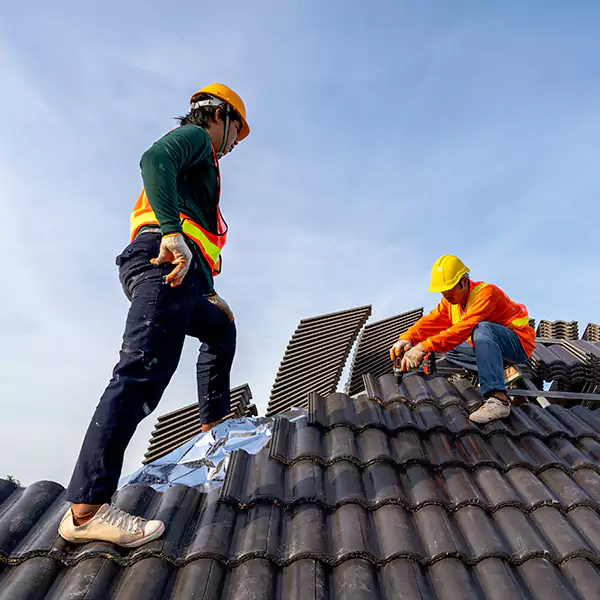 Why Vernon Hills, IL Property Owners Trust Vernon Hills Roofing Pro for Emergency Roof Repair?