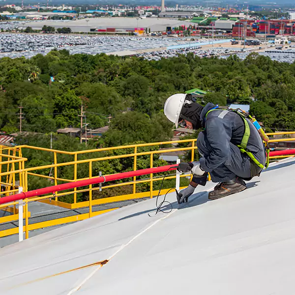 Why Vernon Hills Roofing Pro Is Vernon Hills's Trusted TPO Roofing Team?